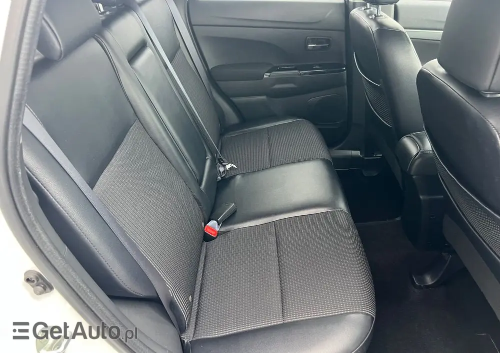 PEUGEOT 4008 HDI FAP 150 Stop & Start Allure