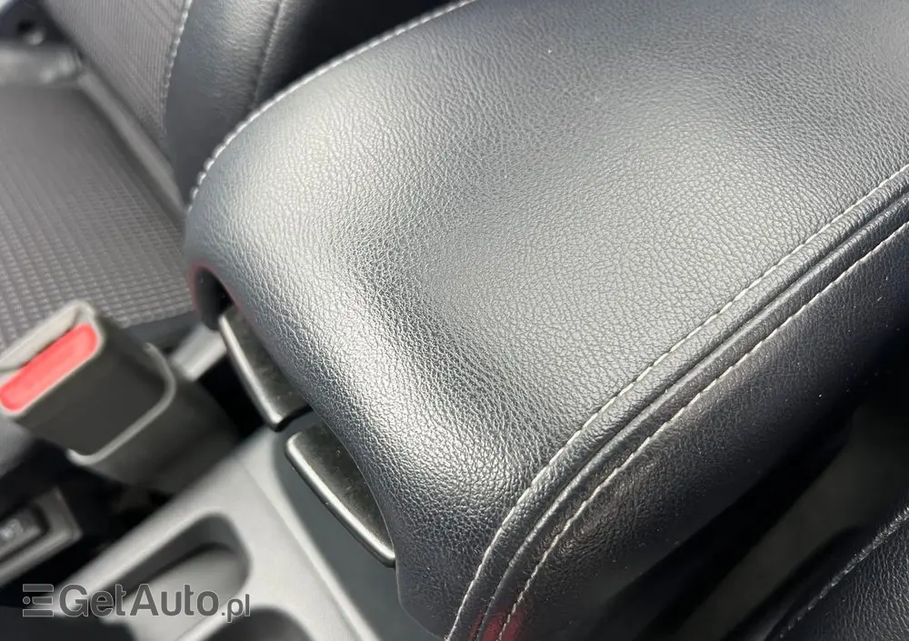 PEUGEOT 4008 HDI FAP 150 Stop & Start Allure