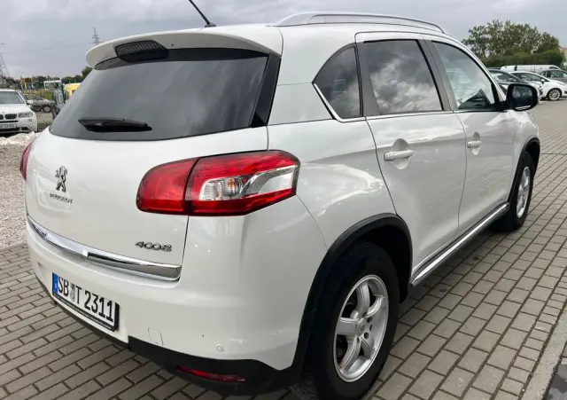 PEUGEOT 4008 HDI FAP 150 Stop & Start Allure