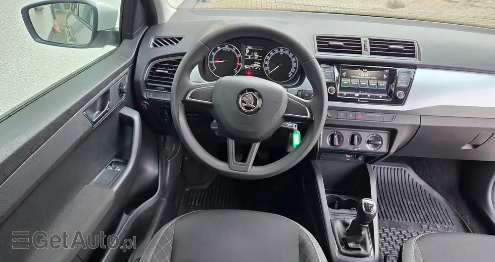 SKODA Fabia 1.0 Ambition