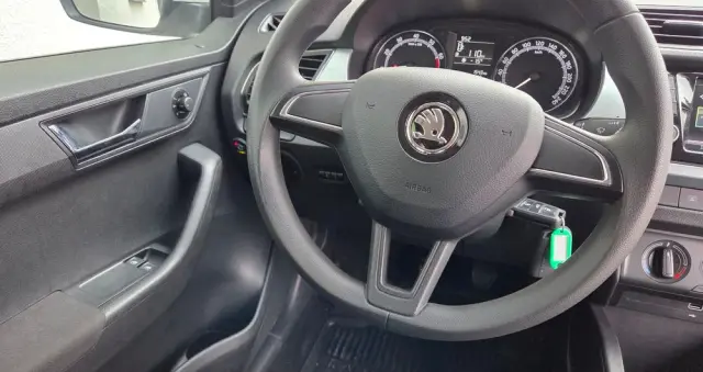 SKODA Fabia 1.0 Ambition