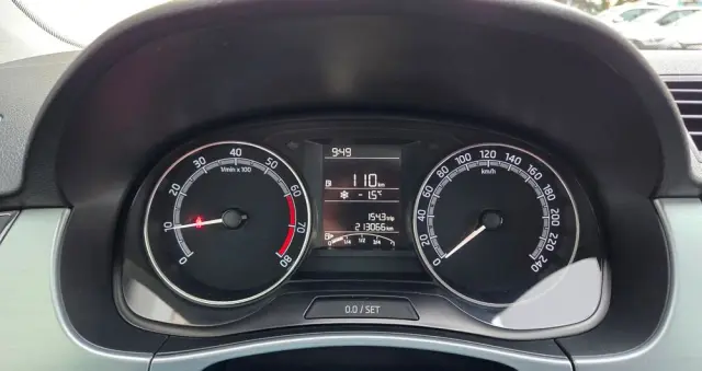 SKODA Fabia 1.0 Ambition