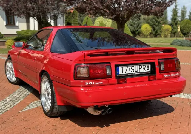 TOYOTA Supra 3.0 Turbo