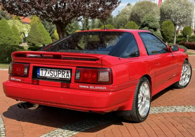 TOYOTA Supra 3.0 Turbo