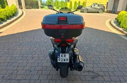 YAMAHA X MAX 400 Iron Max 