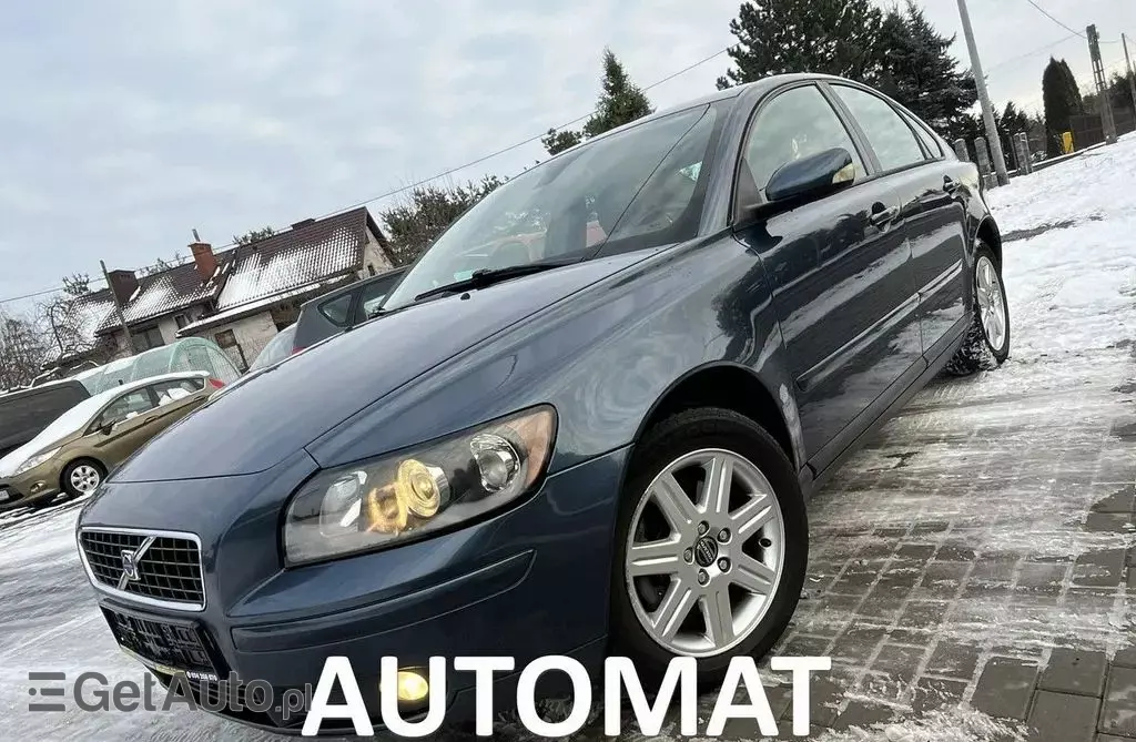 VOLVO S40 
