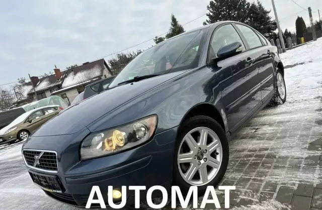 VOLVO S40 