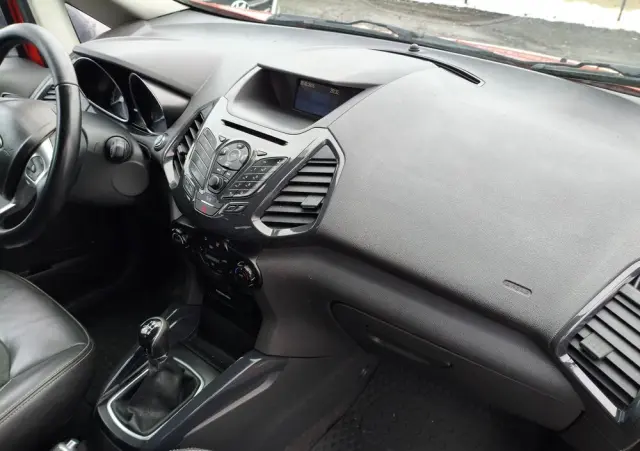 FORD EcoSport 1.0 EcoBoost TITANIUM