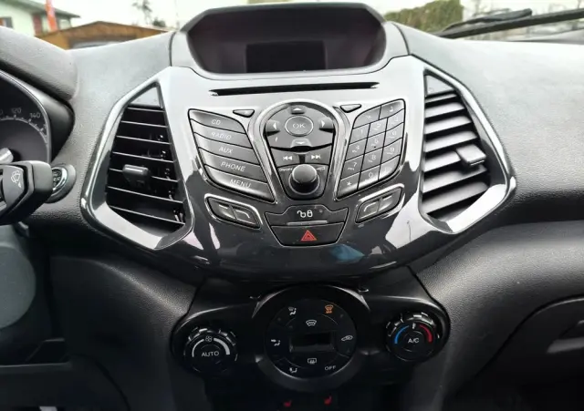 FORD EcoSport 1.0 EcoBoost TITANIUM