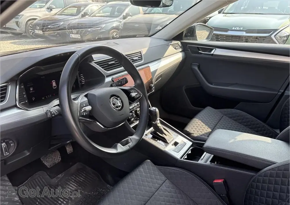 SKODA Superb 2.0 TSI Ambition DSG