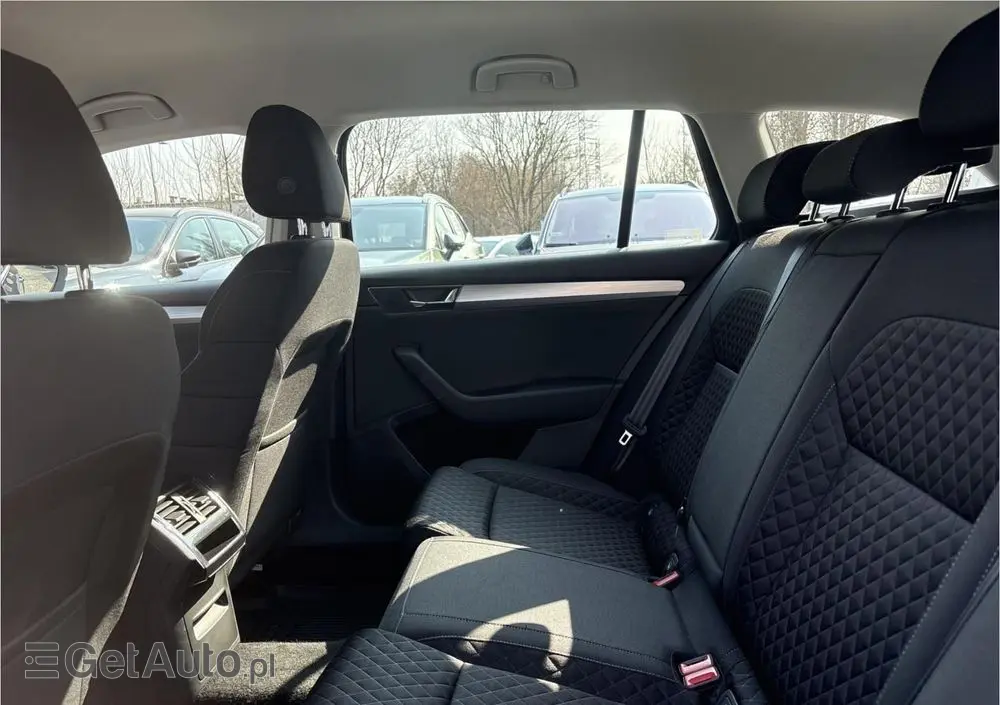 SKODA Superb 2.0 TSI Ambition DSG