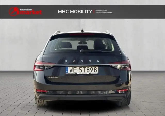 SKODA Superb 2.0 TSI Ambition DSG