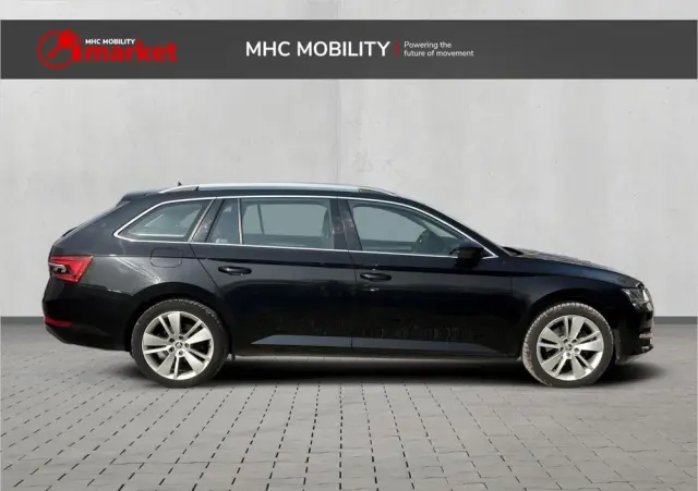 SKODA Superb 2.0 TSI Ambition DSG