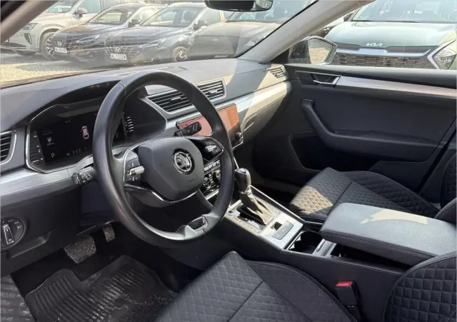 SKODA Superb 2.0 TSI Ambition DSG