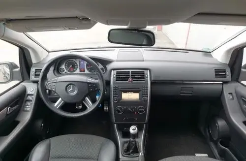 MERCEDES-BENZ Klasa B 