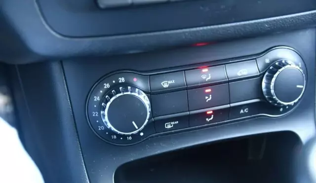 MERCEDES-BENZ Klasa B 