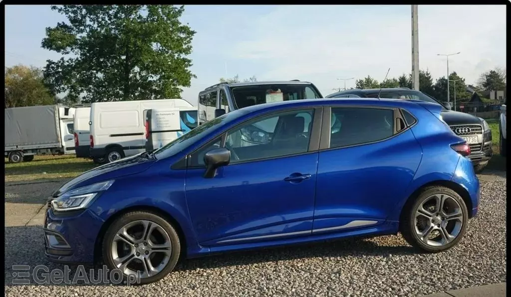 RENAULT Clio 