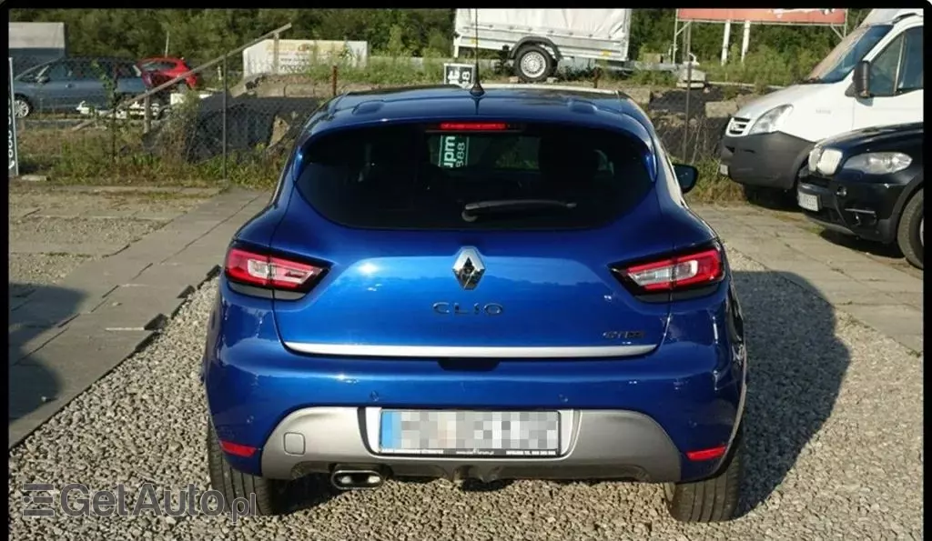 RENAULT Clio 