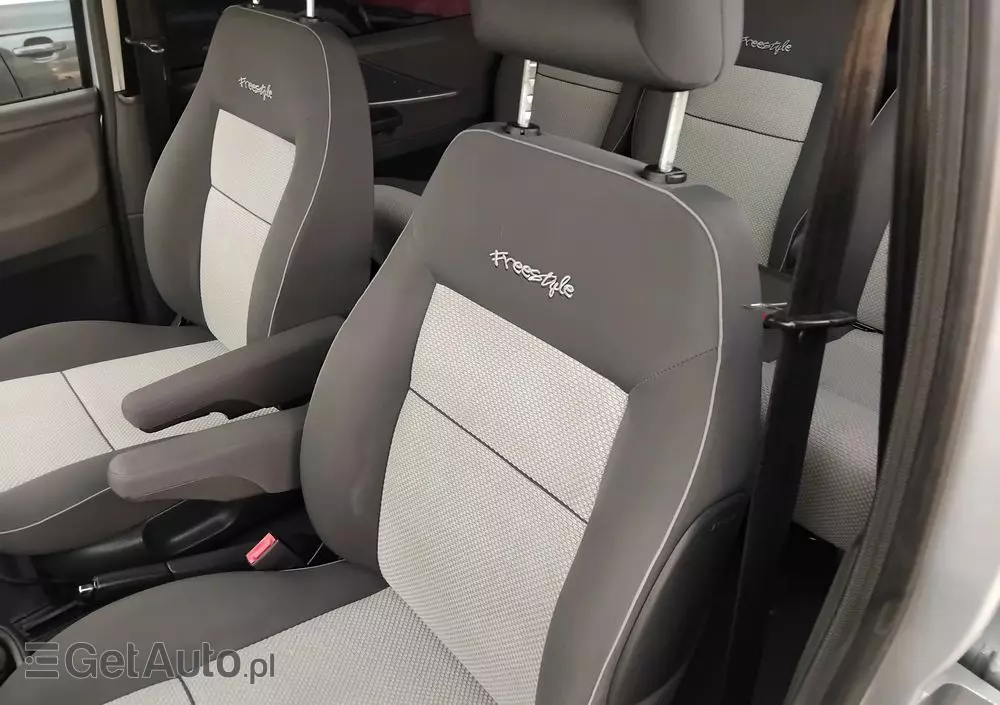 VOLKSWAGEN Sharan 2.0 TDI Freestyle