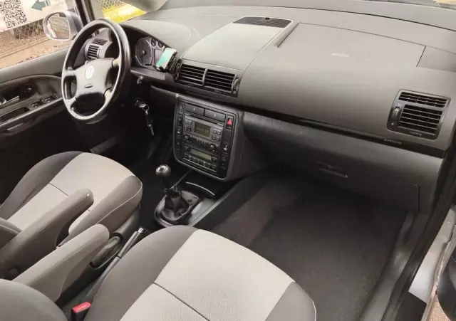 VOLKSWAGEN Sharan 2.0 TDI Freestyle