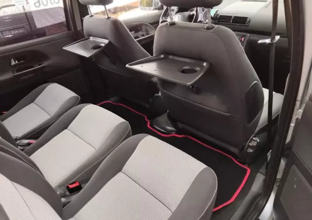 VOLKSWAGEN Sharan 2.0 TDI Freestyle