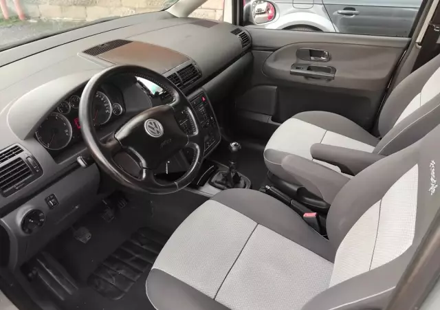 VOLKSWAGEN Sharan 2.0 TDI Freestyle