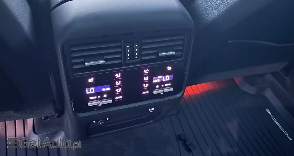 PORSCHE Cayenne S Platinum Edition