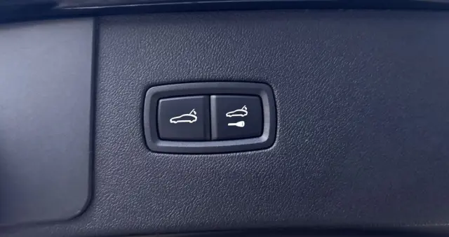 PORSCHE Cayenne S Platinum Edition