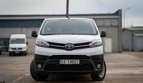 TOYOTA Proace 