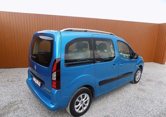 CITROËN Berlingo Multispace e-HDi 90 FAP EGS6 Exclusive