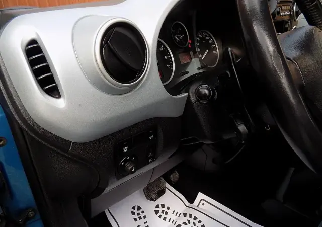 CITROËN Berlingo Multispace e-HDi 90 FAP EGS6 Exclusive