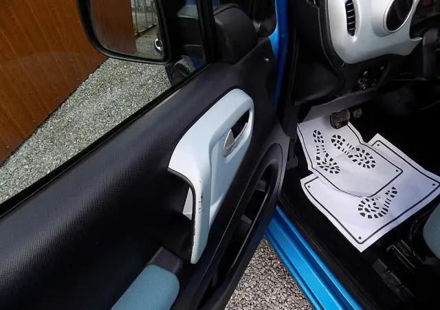 CITROËN Berlingo Multispace e-HDi 90 FAP EGS6 Exclusive