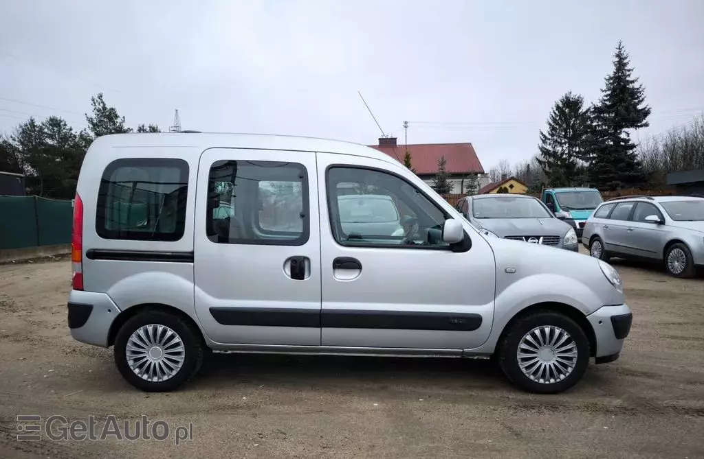 RENAULT Kangoo 