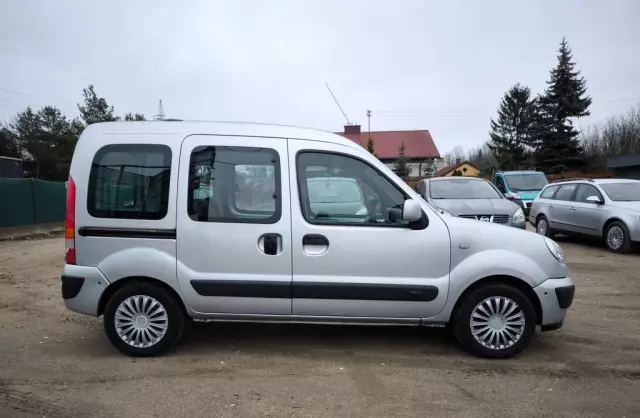RENAULT Kangoo 