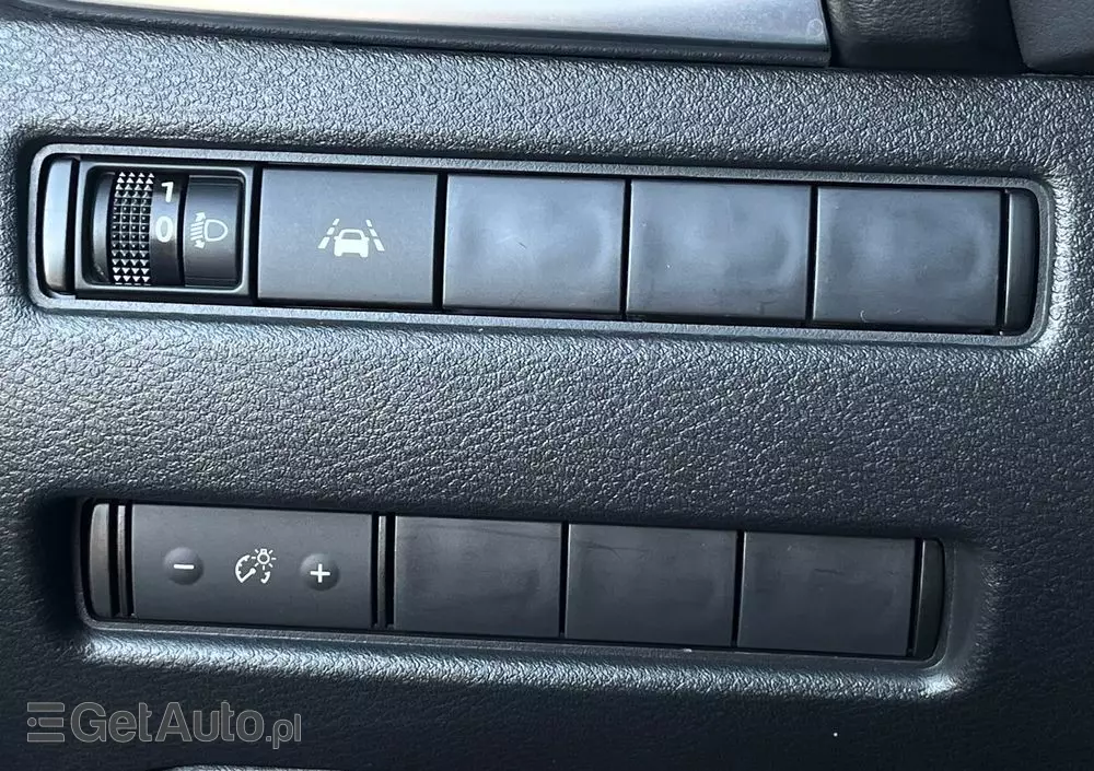 NISSAN Qashqai 1.5 e-POWER N-Connecta