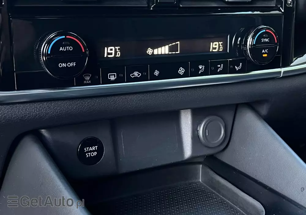 NISSAN Qashqai 1.5 e-POWER N-Connecta