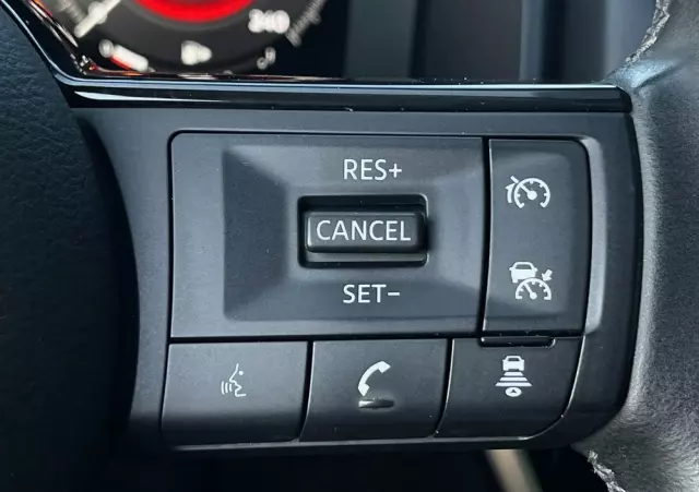 NISSAN Qashqai 1.5 e-POWER N-Connecta