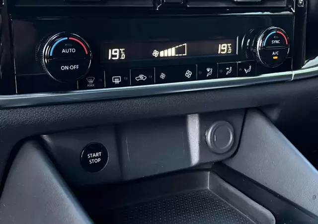 NISSAN Qashqai 1.5 e-POWER N-Connecta