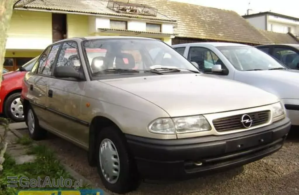 OPEL Astra 