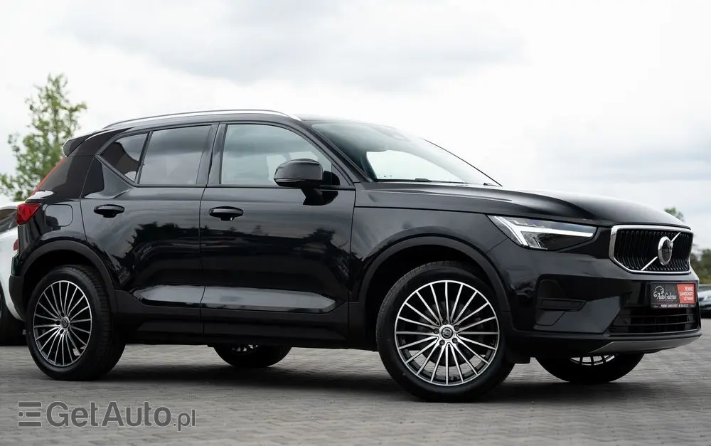 VOLVO XC 40 
