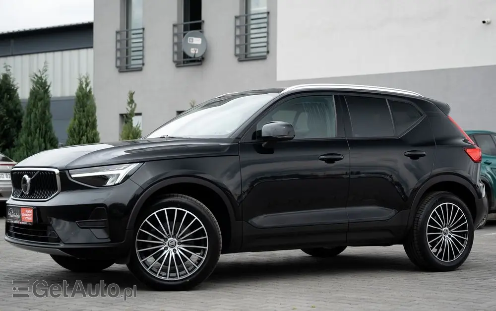 VOLVO XC 40 