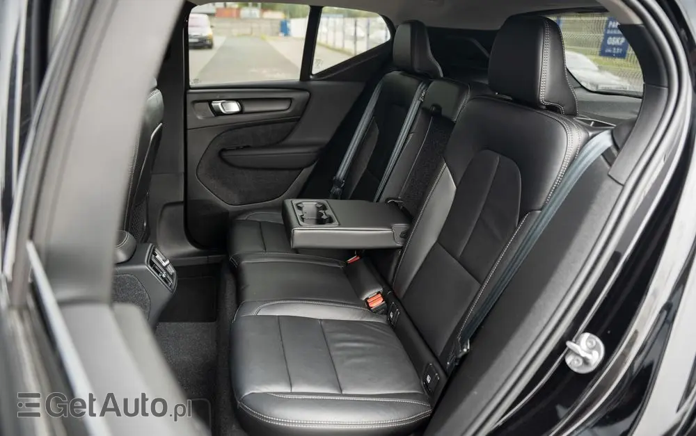 VOLVO XC 40 