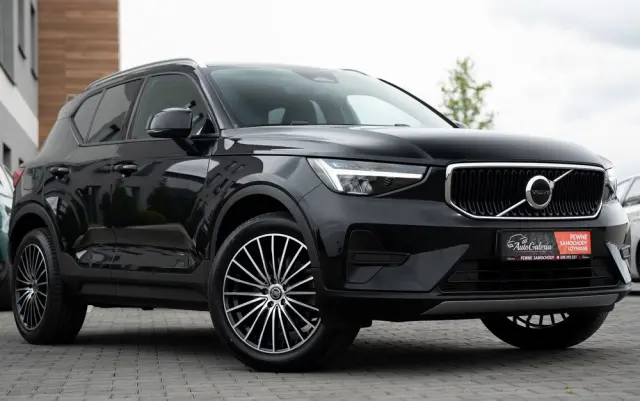 VOLVO XC 40 