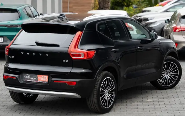 VOLVO XC 40 