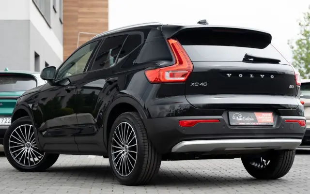 VOLVO XC 40 