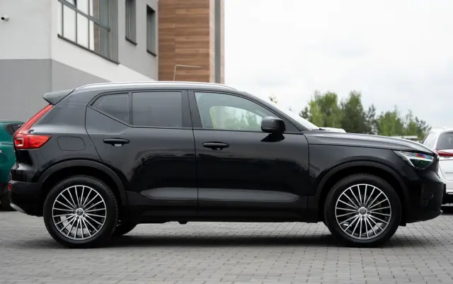 VOLVO XC 40 