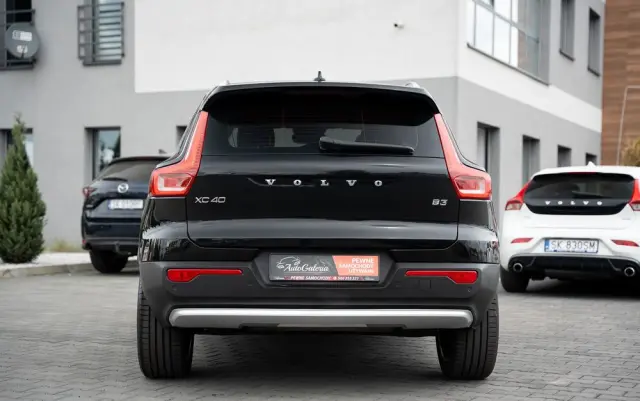VOLVO XC 40 
