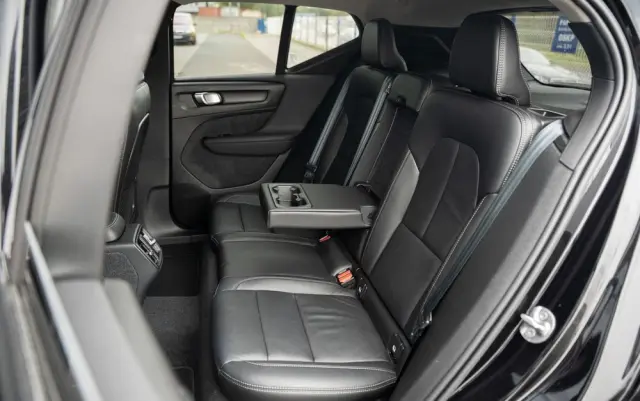 VOLVO XC 40 