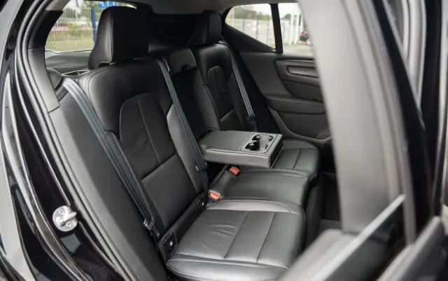 VOLVO XC 40 