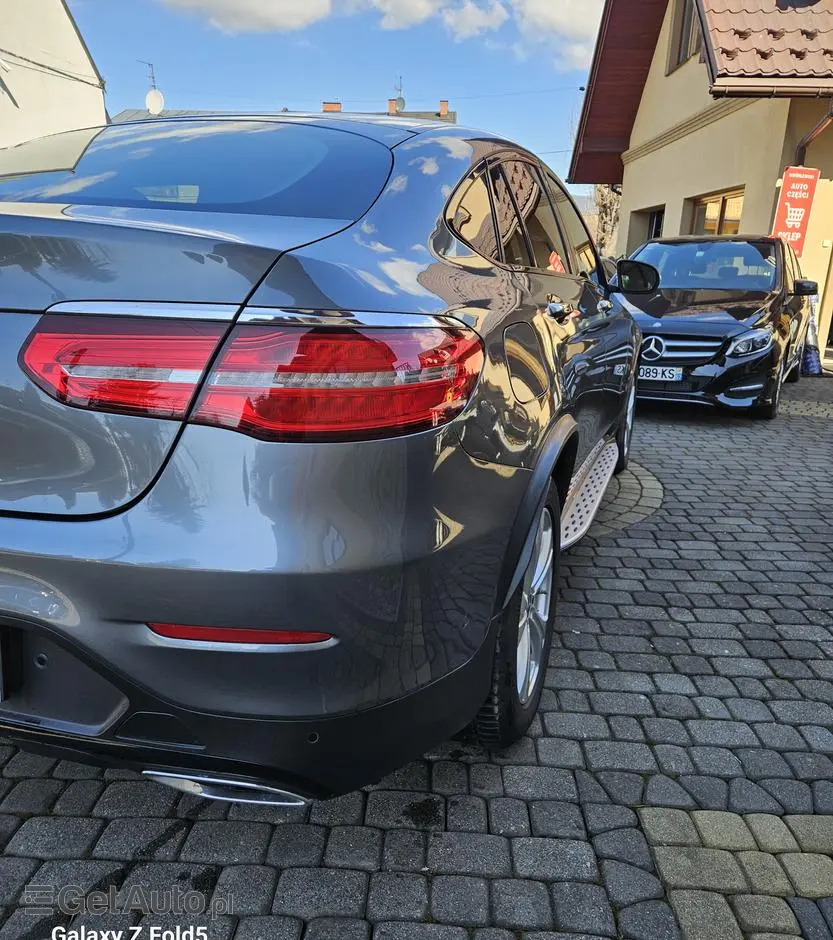 MERCEDES-BENZ GLC 250 d 4Matic 9G-TRONIC AMG Line